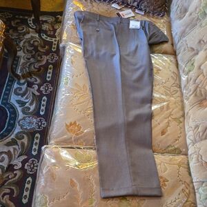 Roundtree & Yorke Gray Dress Pants